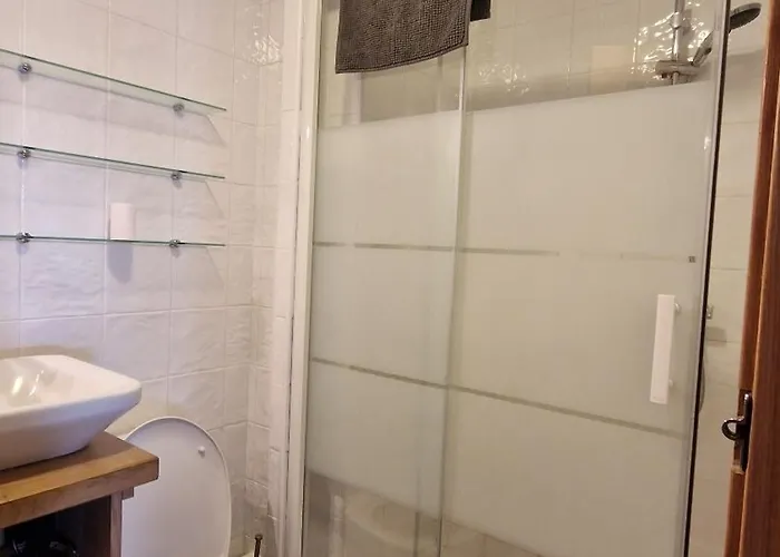 Le Madres Les Angles (Pyrenees-Orientales)